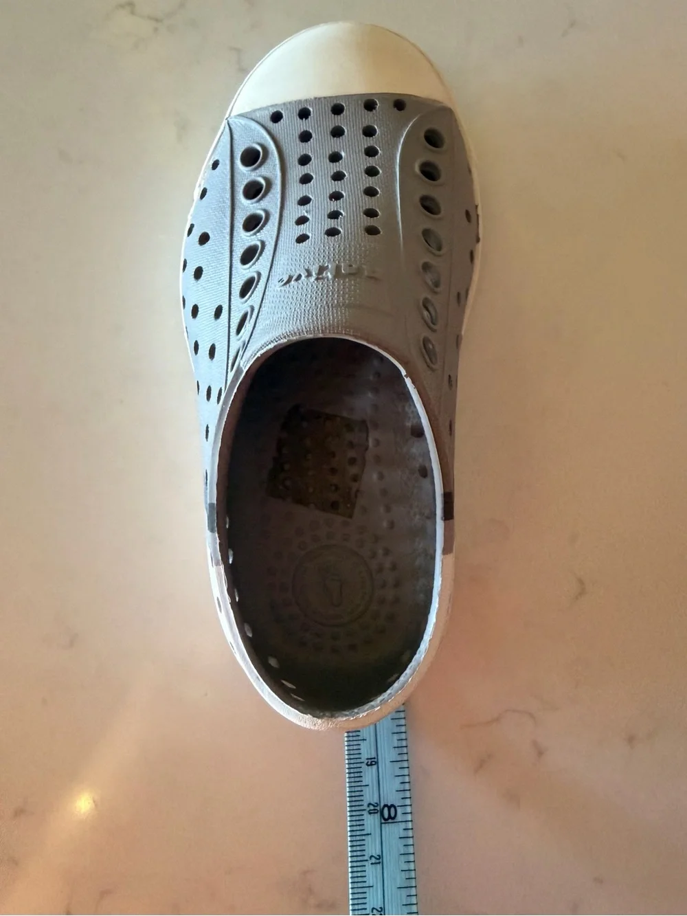 Native Jefferson Slip-Ons Kids Grey and White Perforated Sneakers